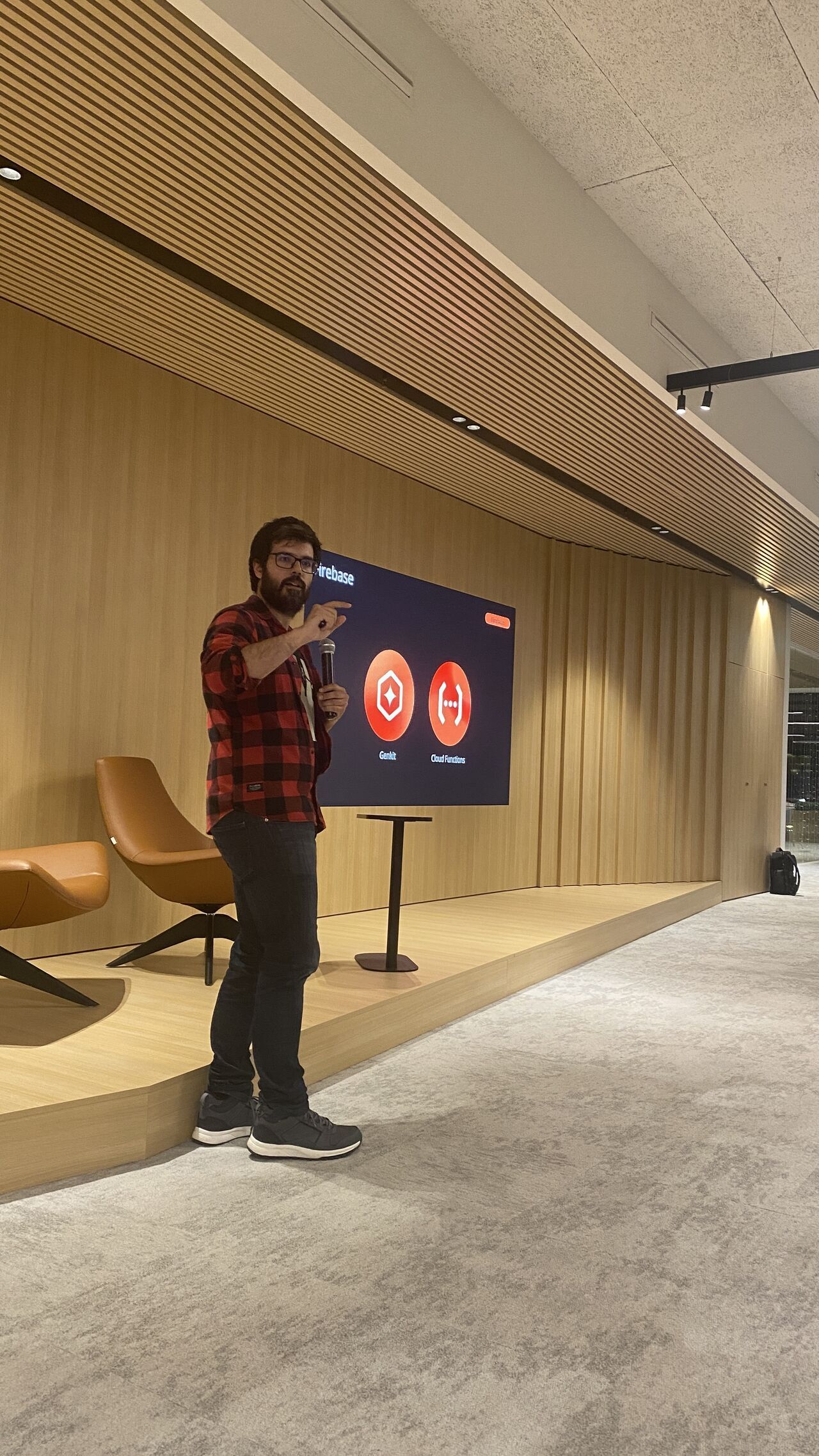 Sign Language and GenAI Talk